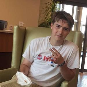 Meet your Posher, Logan